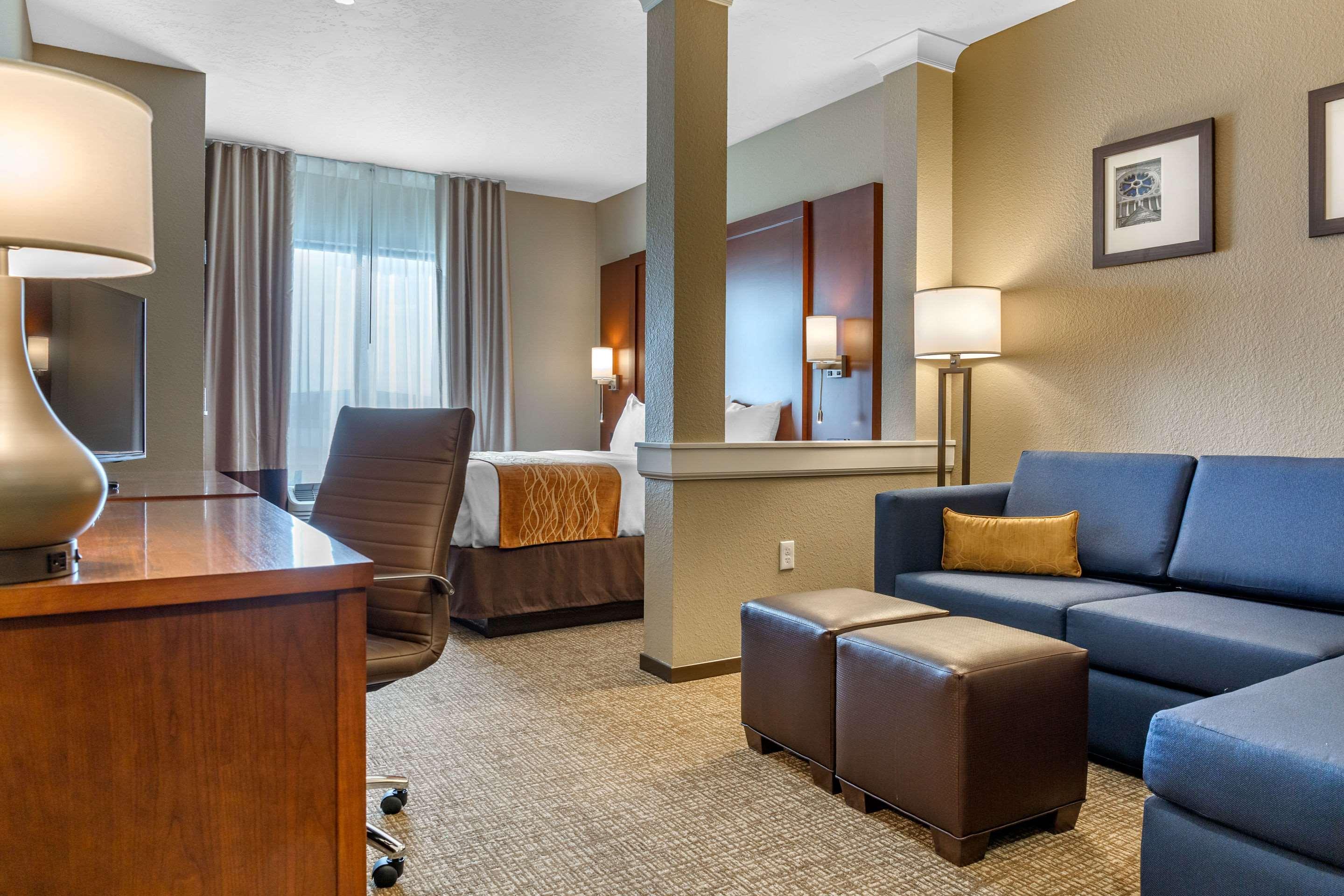 Comfort Inn & Suites Boise Airport Exterior foto